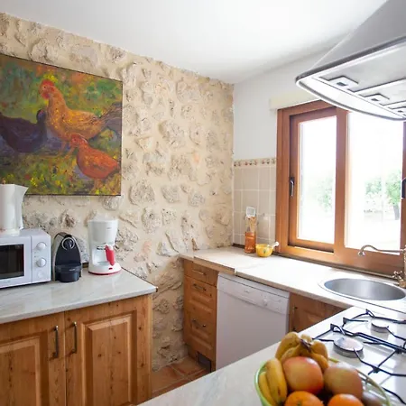 Holiday home Es Pou Monjo Caimari
